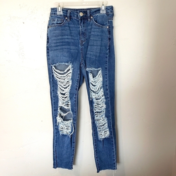 YMI Jeans Dream Fit Distressed Mid Rise Ankle Sz 1 - Picture 1 of 6